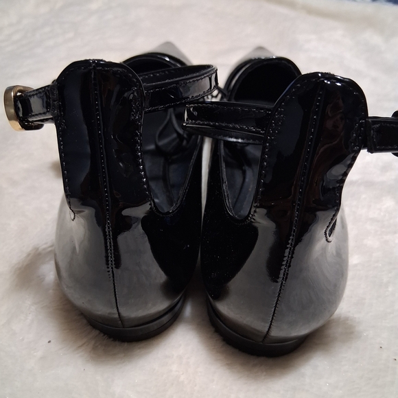 Zara Black Loafers with Glossy Finish - Picture 7 of 8